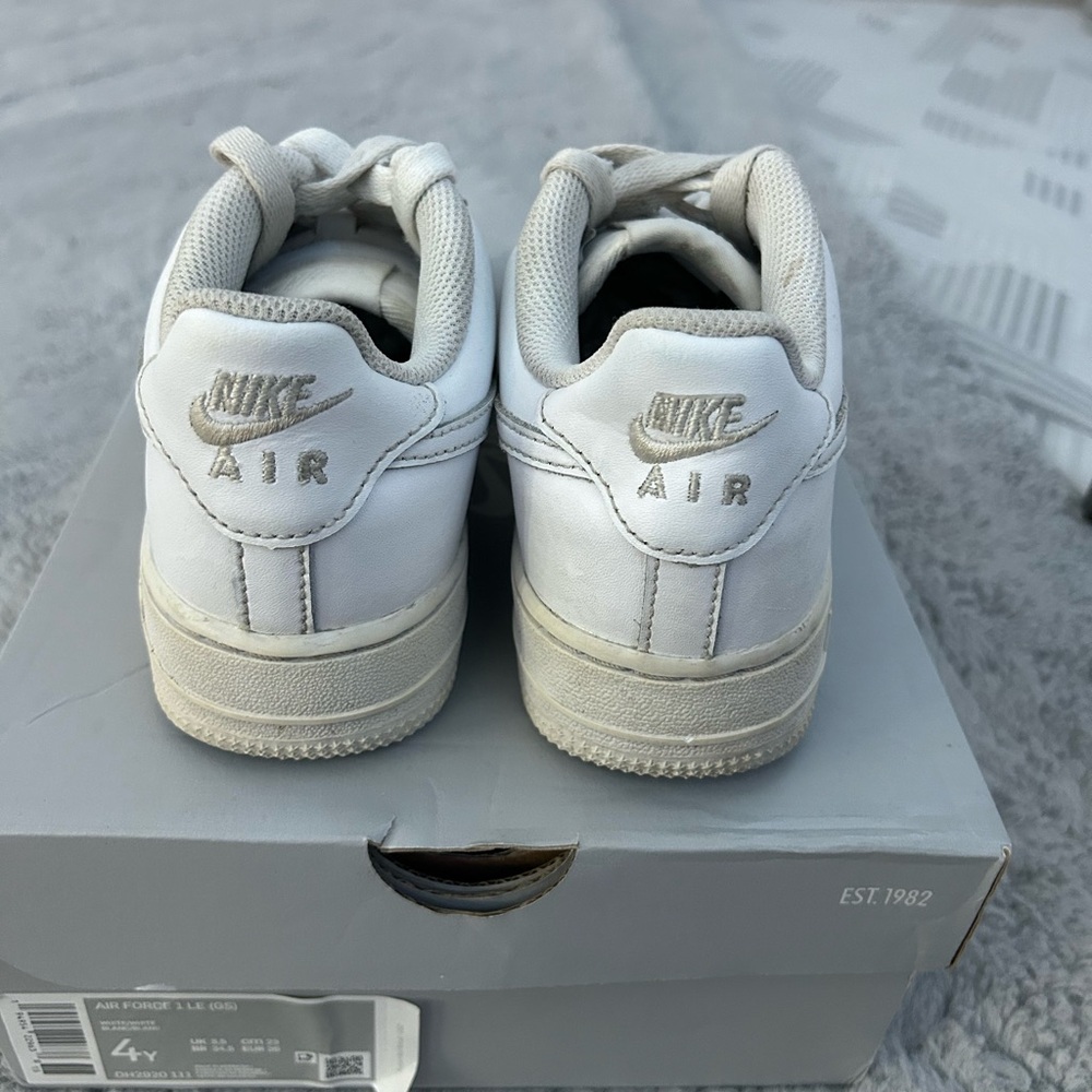 White air forces - Picture 3 of 8